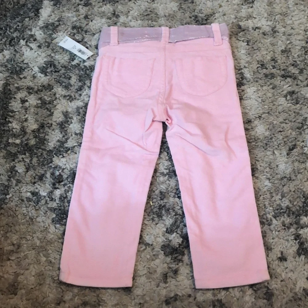 🔹4 for $30 NWT Old Navy Pink Cords, size 2T